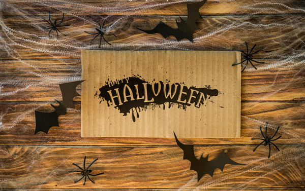 Halloween шаблон на деревянном фоне